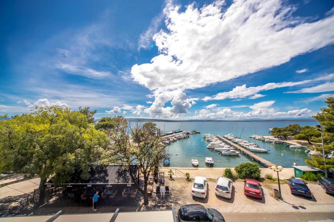 Apartments Sax Crikvenica Eksteriør billede